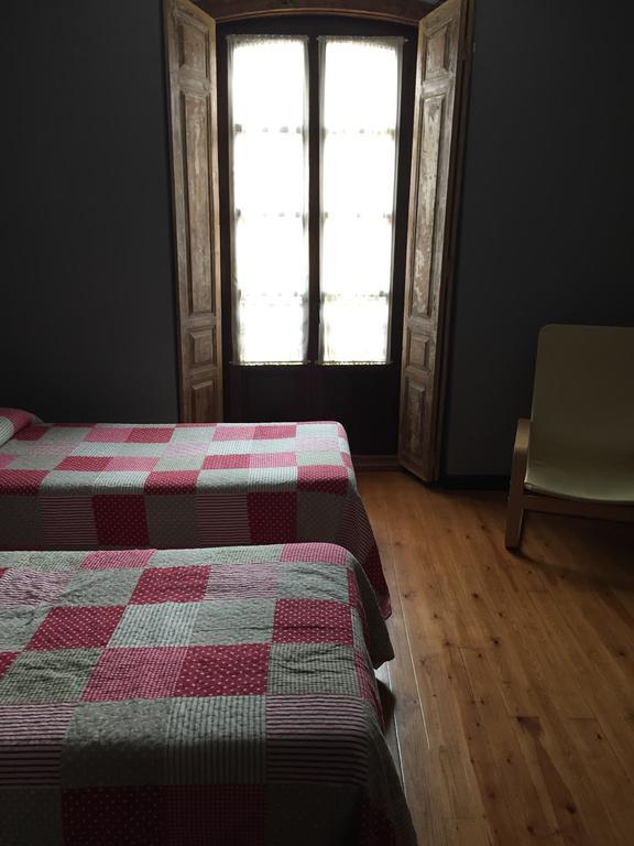 Pension Las Barqueras 호텔 라네스 외부 사진